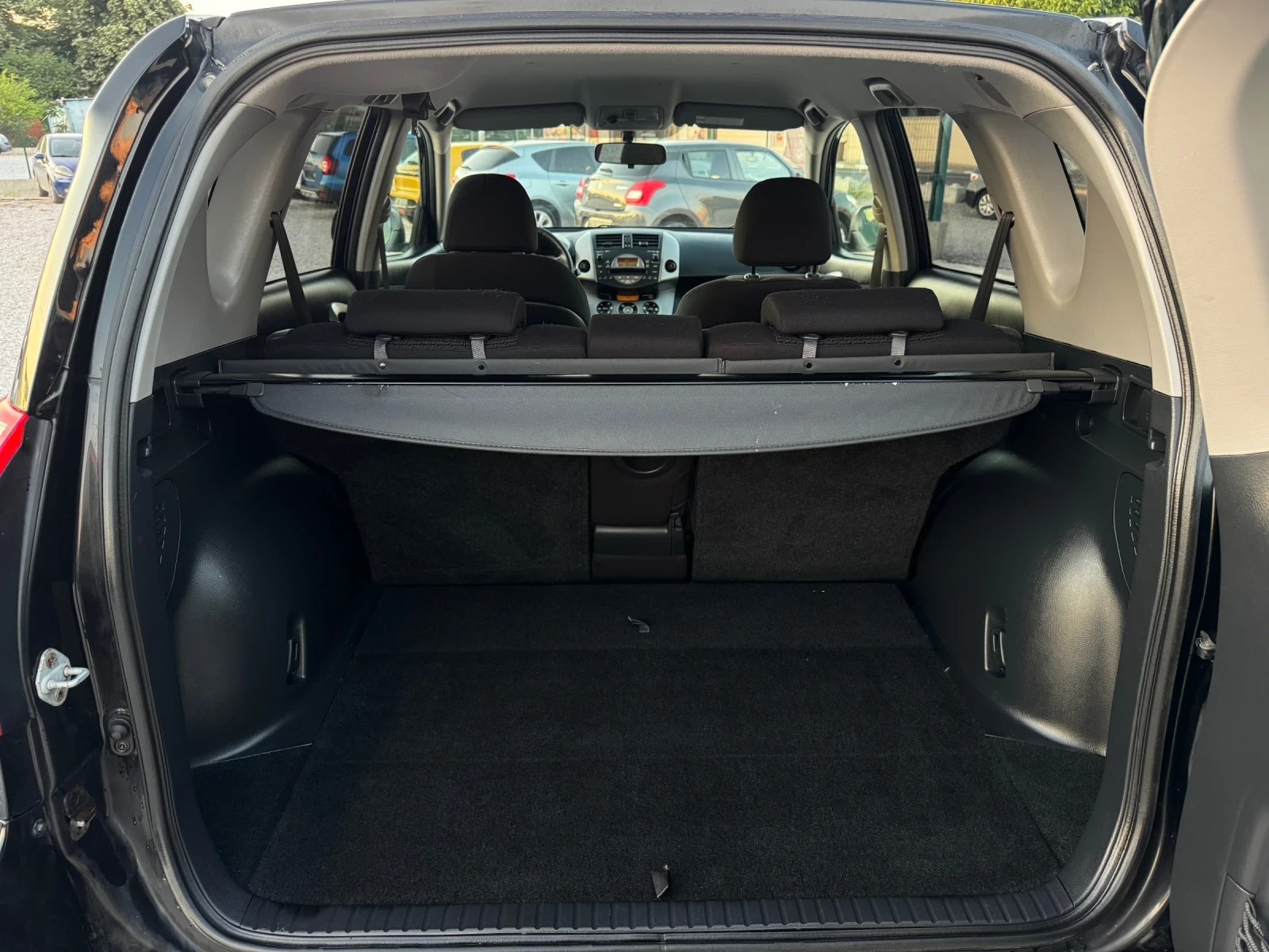 Toyota Rav4 2.2 D4-D 136hp 4х4 ВНОС ОТ ИТАЛИЯ , снимка 5 - Автомобили и джипове - 54683438
