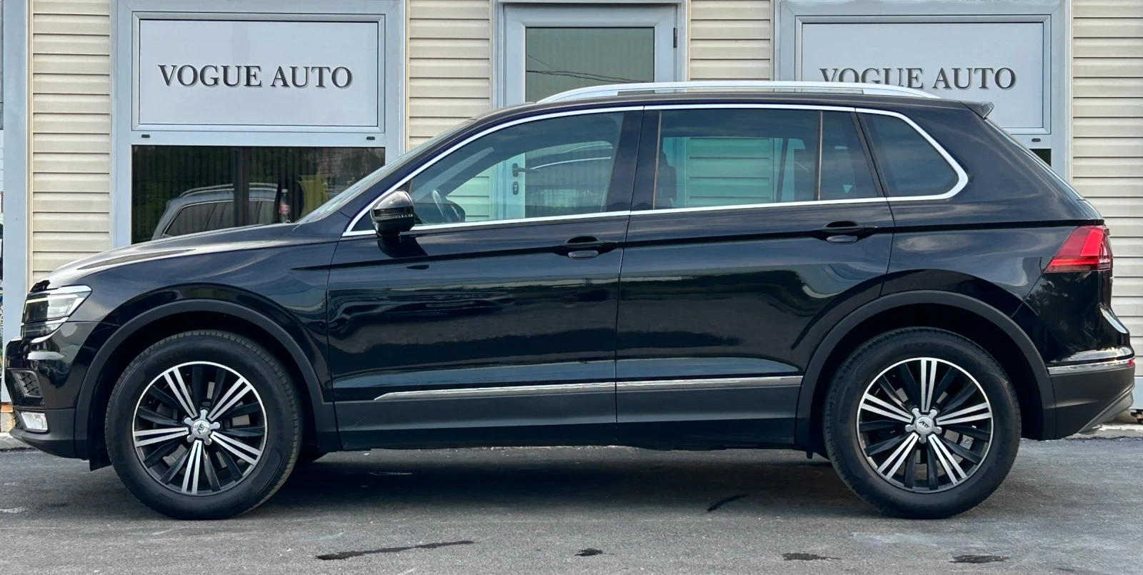 VW Tiguan 2.0TSI* DSG* 4Motion* Масаж* , снимка 5 - Автомобили и джипове - 54954036