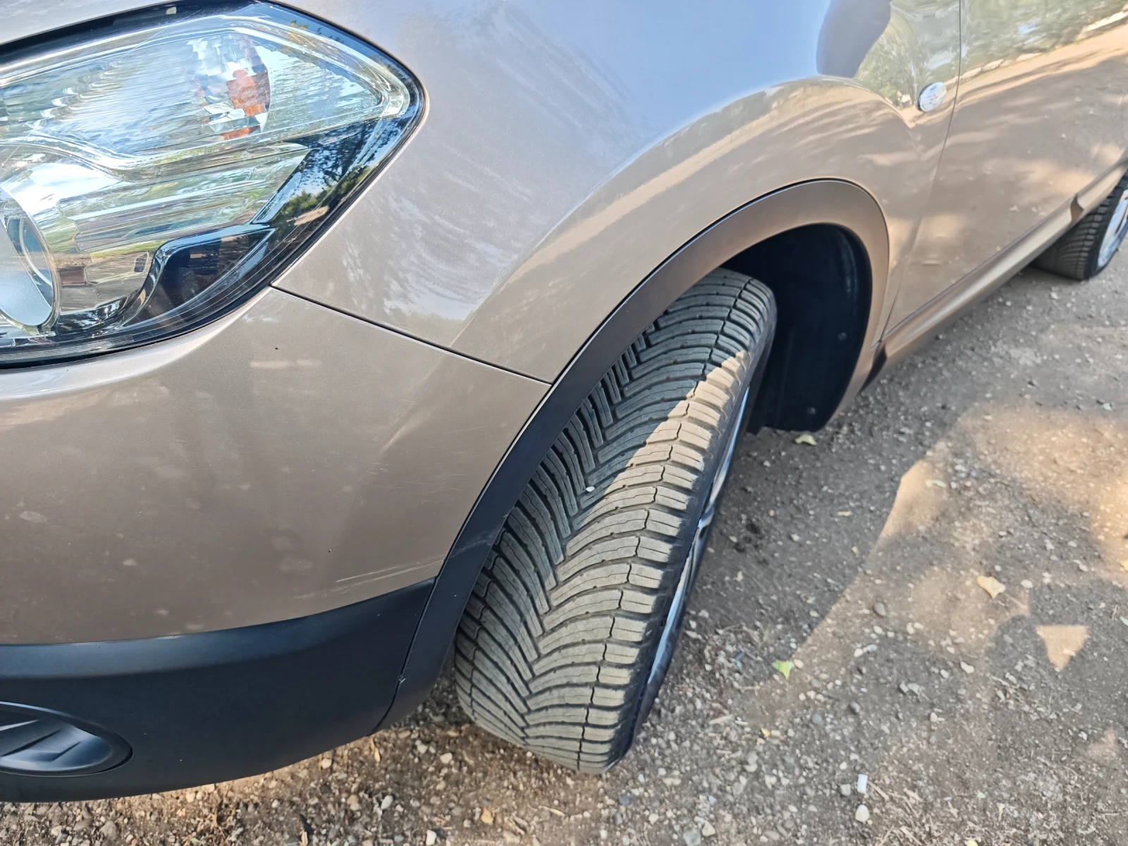 Nissan Qashqai J 10, снимка 5 - Автомобили и джипове - 55544415