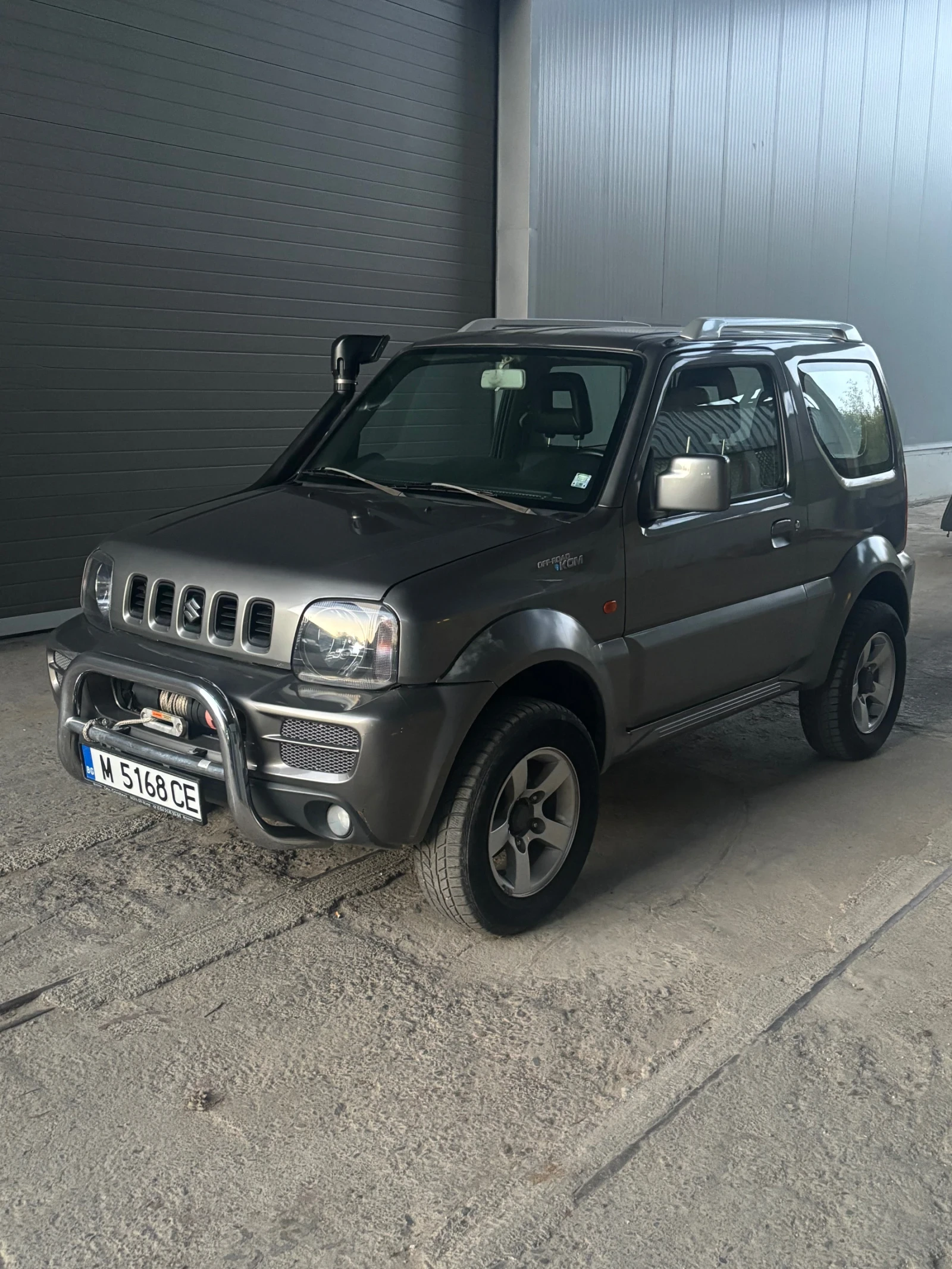 Suzuki Jimny, снимка 3 - Автомобили и джипове - 55732918