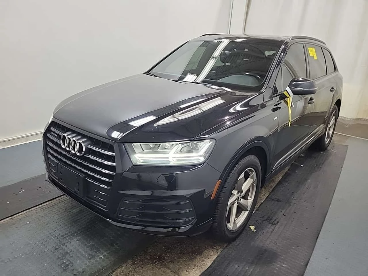 Audi Q7 * 55 Tfsi Quattro Progressiv * CARFAX * 