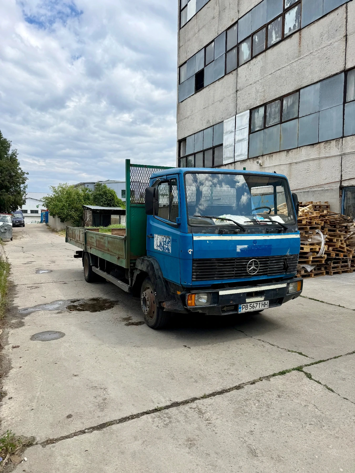 Mercedes-Benz 1114 Бордови, снимка 3 - Камиони - 55223034
