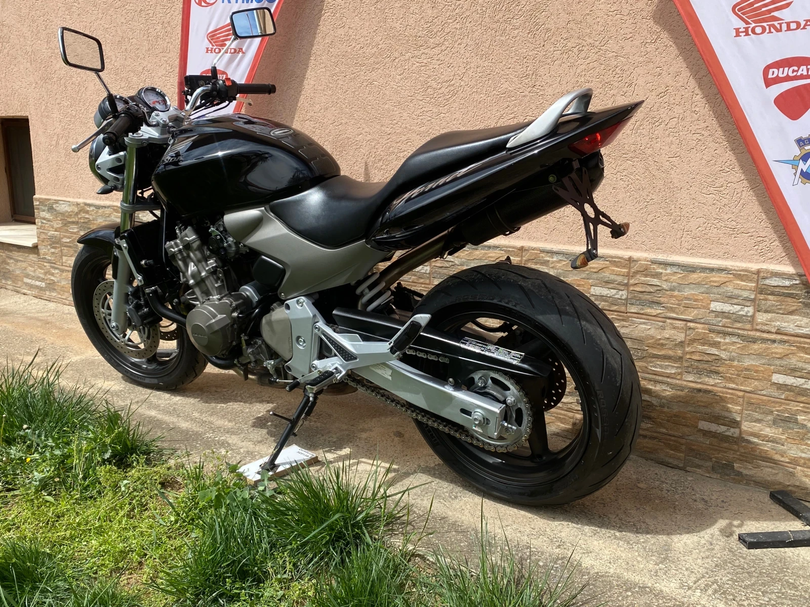 Honda Hornet 600 - изображение 4