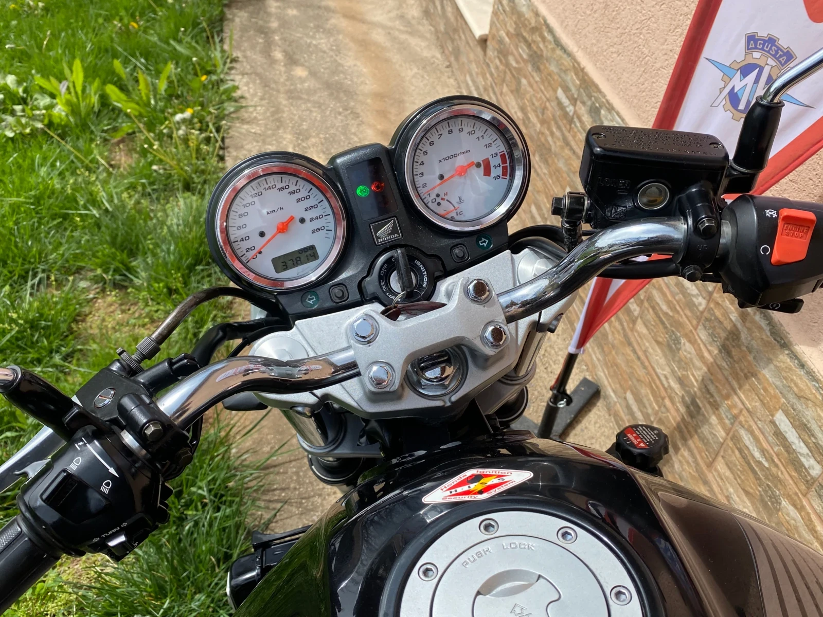 Honda Hornet 600 - изображение 8
