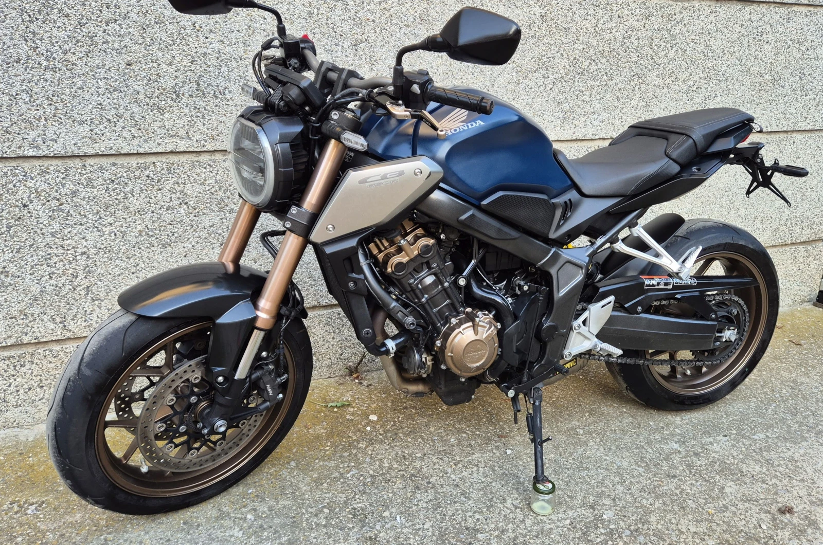Honda Cb 650R Akrapovic, снимка 2 - Мотоциклети и мототехника - 55096119