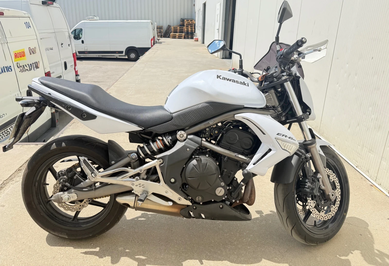 Kawasaki ER ER 650 n, снимка 3 - Мотоциклети и мототехника - 55625470