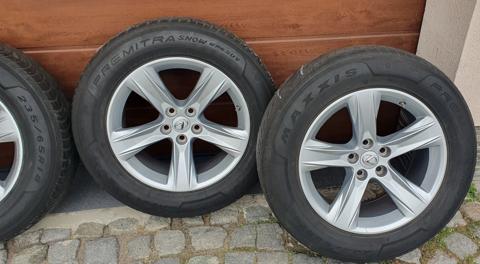   235/65R18  Lexus RX 450h | Mobile.bg   15