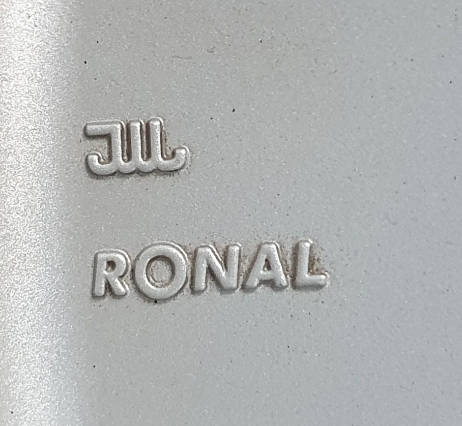    235/65R18  Lexus RX 450h | Mobile.bg   11