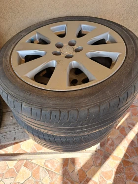        215/50R17  Toyota Avensis