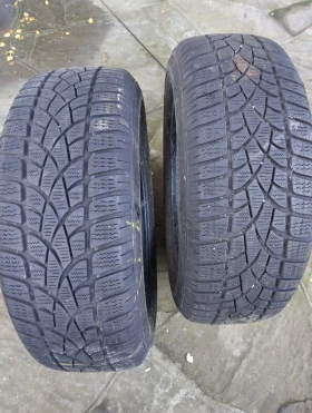 Гуми Зимни 205/60R16, снимка 1 - Гуми и джанти - 48095231