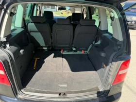 VW Touran 2.0TDI 140к.с /7-местен/ ДЕСЕН ВОЛАН, снимка 9