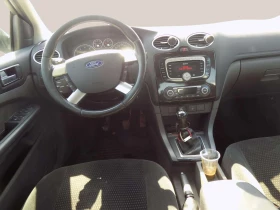 Ford Focus 1.6i - [17] 