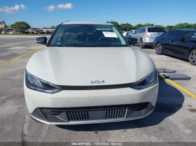 Kia EV6 U   U, снимка 4