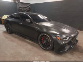  Mercedes-Benz GT