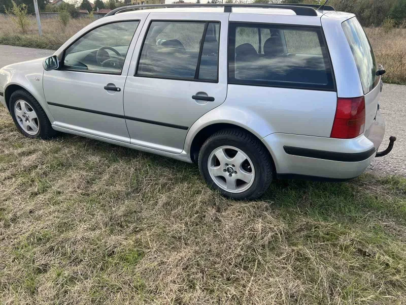 VW Golf 4, снимка 6 - Автомобили и джипове - 47608317