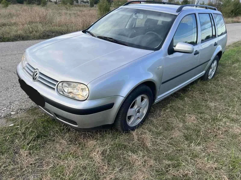 VW Golf 4, снимка 1 - Автомобили и джипове - 48478406