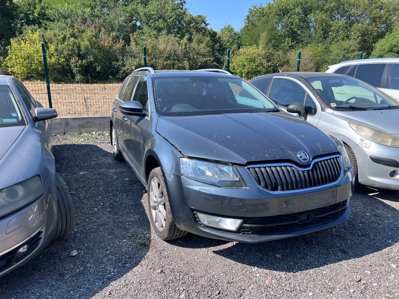 Skoda Octavia 2.0 CRM, снимка 1 - Автомобили и джипове - 47782183