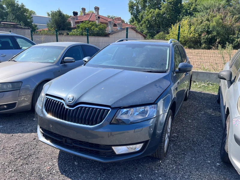 Skoda Octavia 2.0 CRM, снимка 2 - Автомобили и джипове - 47782183