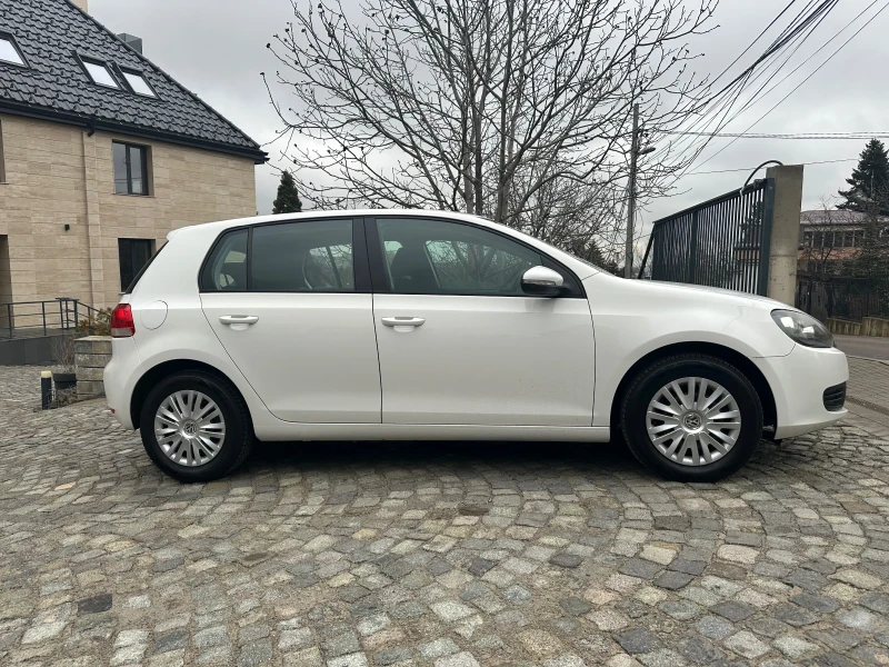 VW Golf 1.6i_102kc, снимка 4 - Автомобили и джипове - 49134285