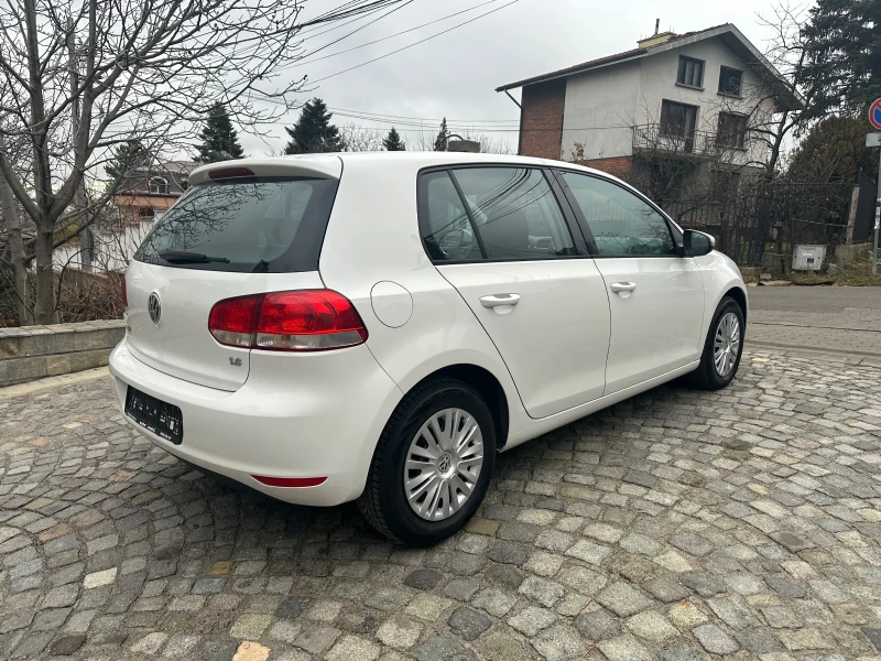 VW Golf 1.6i_102kc, снимка 5 - Автомобили и джипове - 49134285