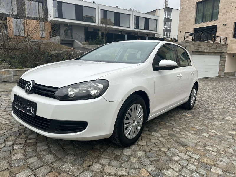 VW Golf 1.6i_102kc, снимка 1 - Автомобили и джипове - 49134285