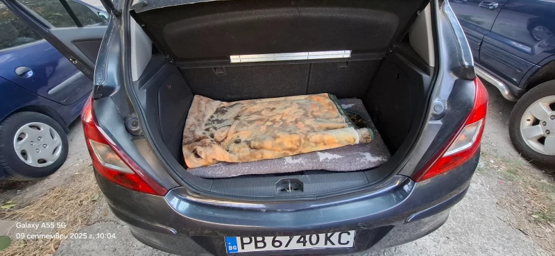 Opel Corsa D, снимка 7 - Автомобили и джипове - 53043982