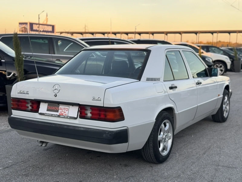 Mercedes-Benz 190 Италия* Без точка ръжда*  климатик, снимка 8 - Автомобили и джипове - 52243133