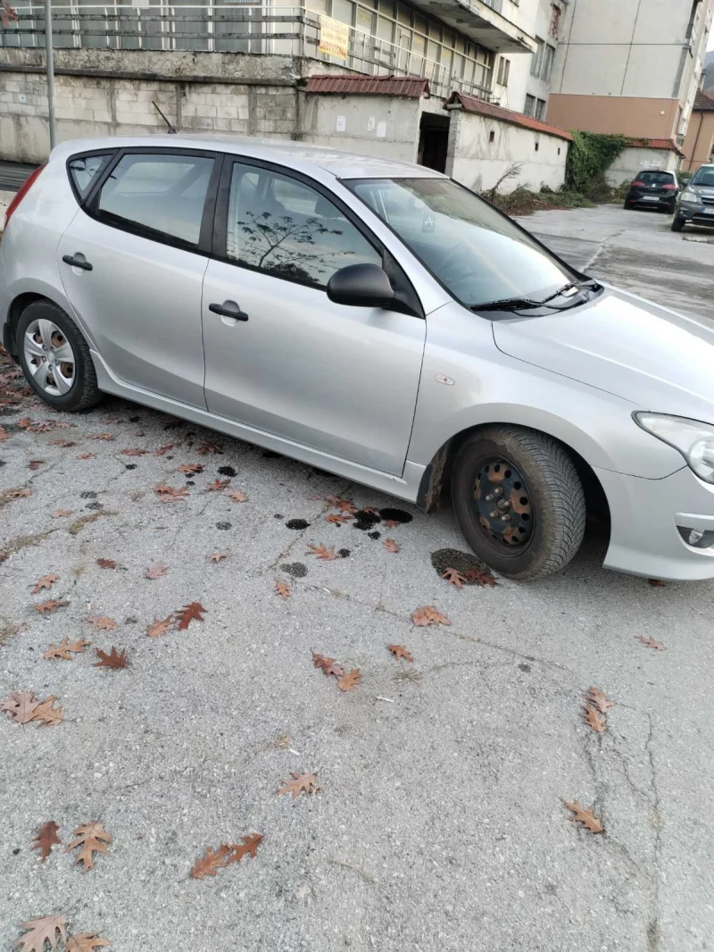 Hyundai I30, снимка 3 - Автомобили и джипове - 52260442