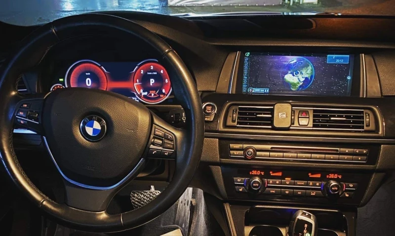 BMW 520 Facelift, снимка 7 - Автомобили и джипове - 52674773
