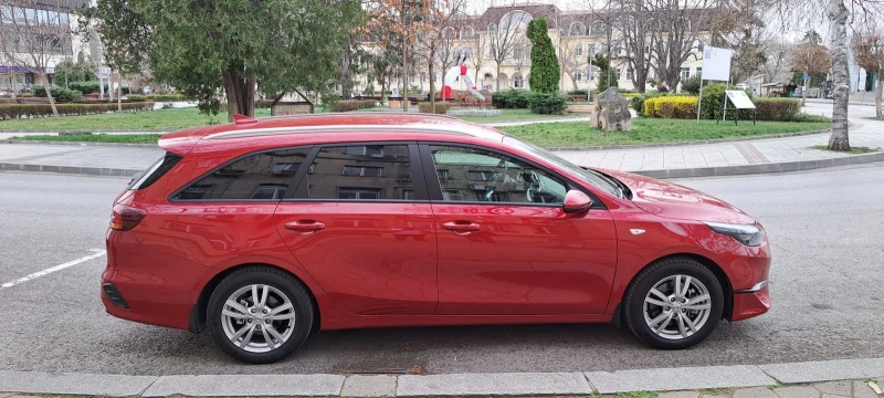Kia Ceed 1.5-T-GDI-140кс БЕНЗИН, снимка 16 - Автомобили и джипове - 53392529