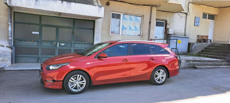 Kia Ceed 1.5-T-GDI-140кс БЕНЗИН, снимка 15 - Автомобили и джипове - 53392529