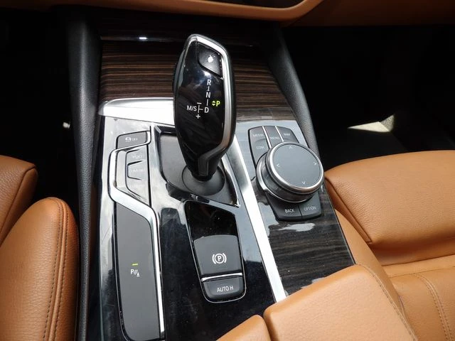 BMW 530 SPORT LINE ФИКС ЦЕНА ДО СОФИЯ - изображение 10