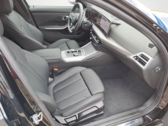 BMW 320 d xDrive = M-Sport Pro = Гаранция - изображение 8