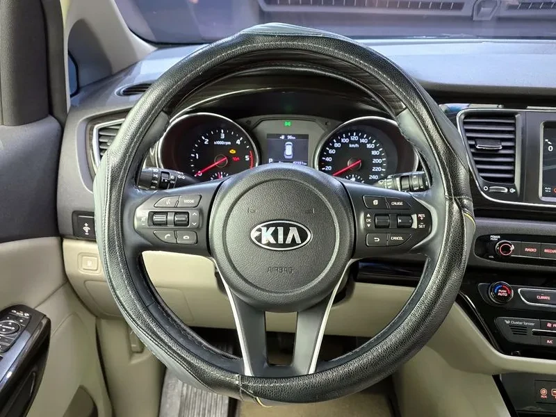 Kia Carnival 9-Seater Prestige | Mobile.bg � ����������� 14