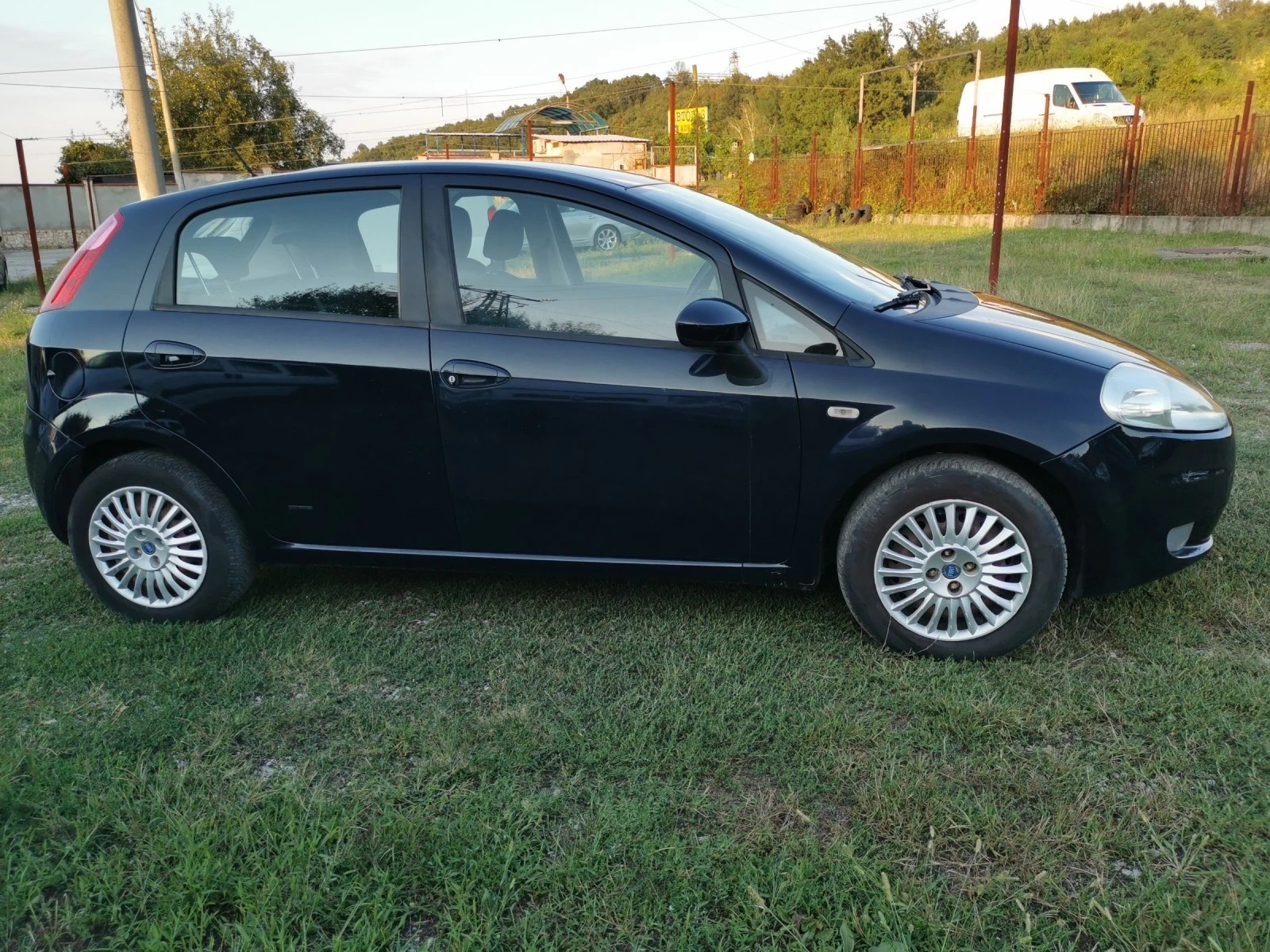 Fiat Punto 1.2i GAS/GPL ITALIA - изображение 4