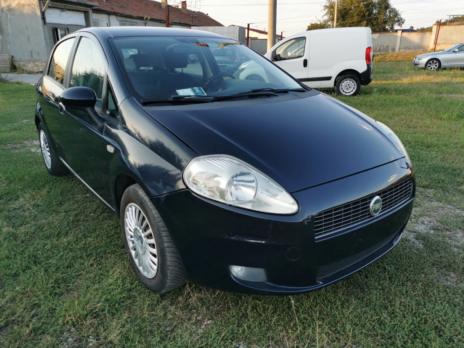 Fiat Punto 1.2i GAS/GPL ITALIA - изображение 3