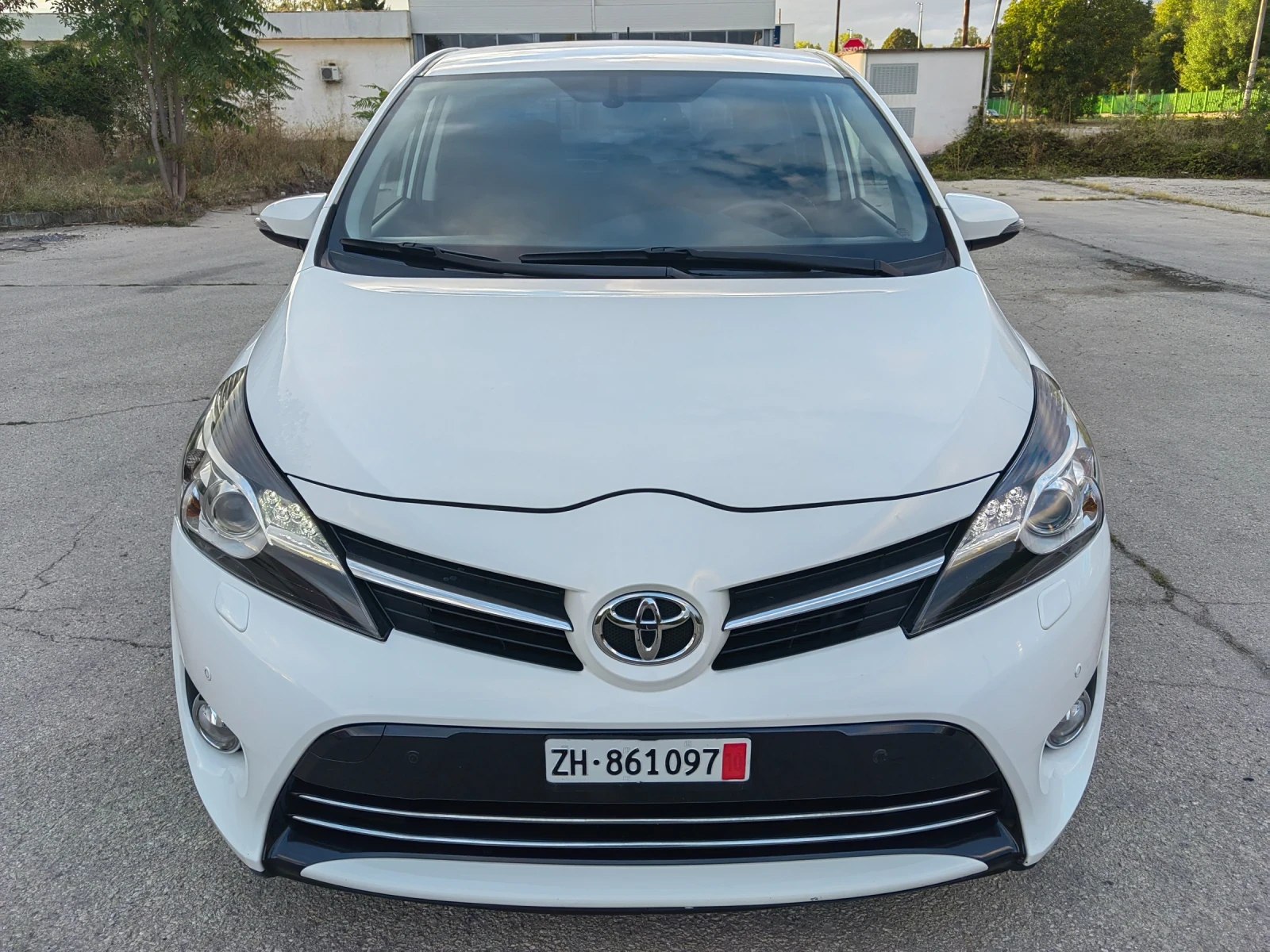 Toyota Verso 1.8i AUTOMATIC - [1] 