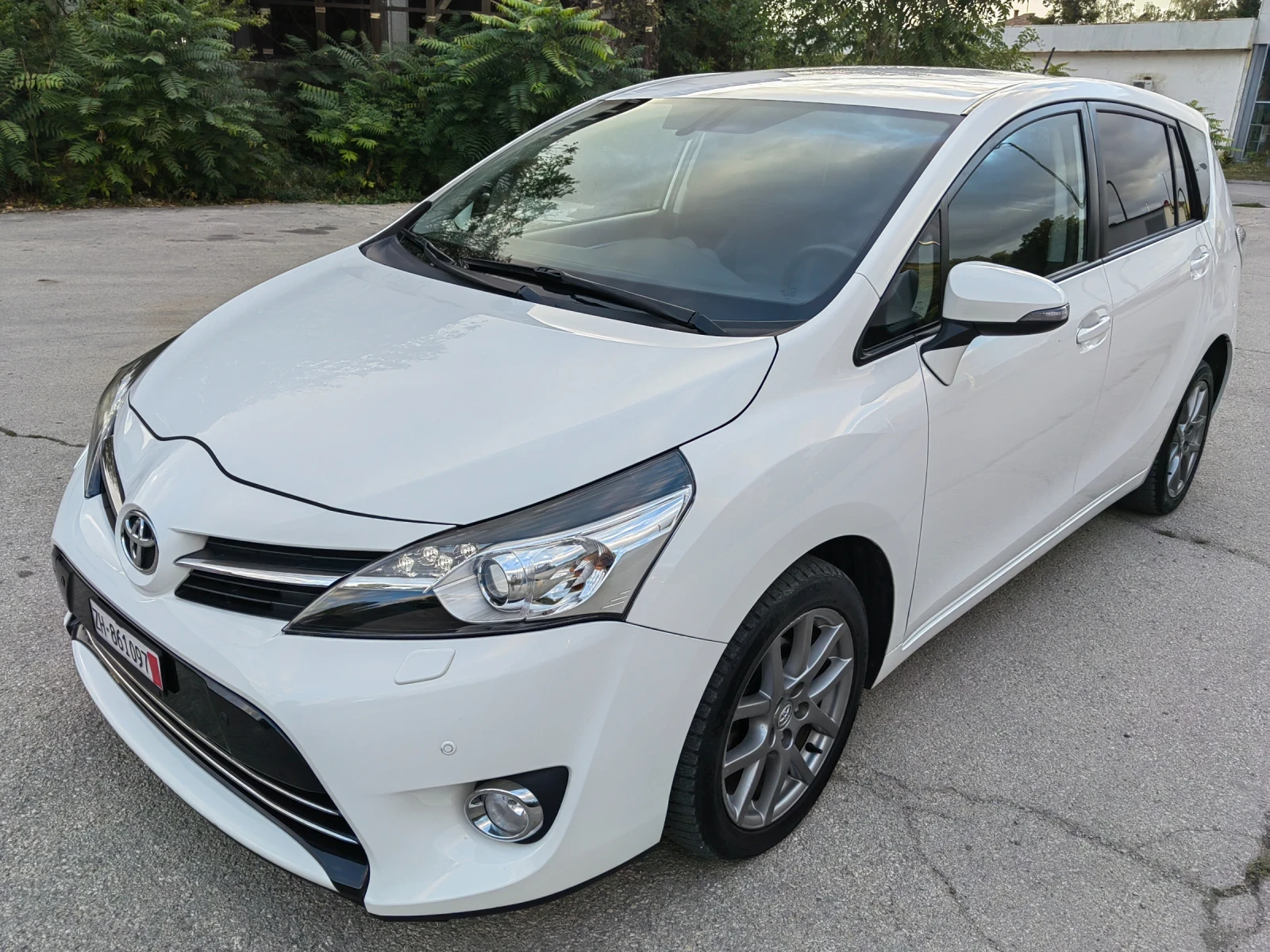 Toyota Verso 1.8i AUTOMATIC - изображение 7