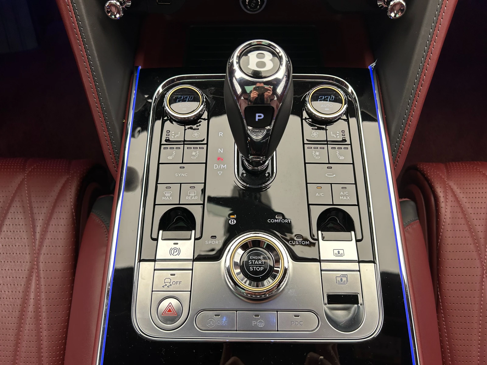Bentley Flying Spur Speed - изображение 10