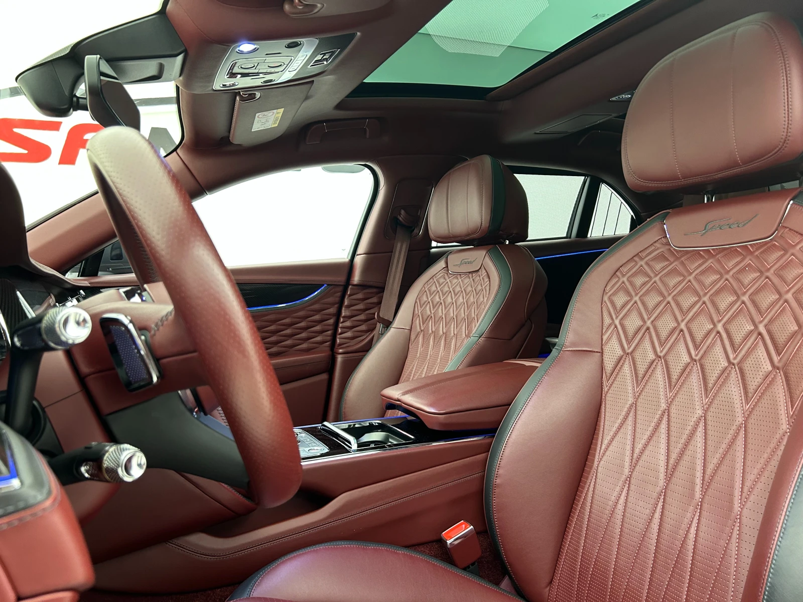 Bentley Flying Spur Speed - изображение 8