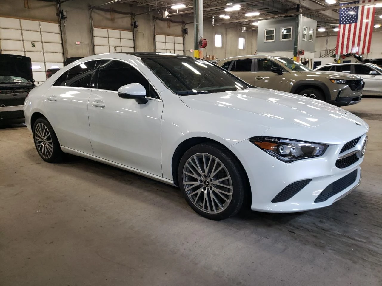 Mercedes-Benz CLA 250 4matic/distronic/клип на мотор - изображение 3