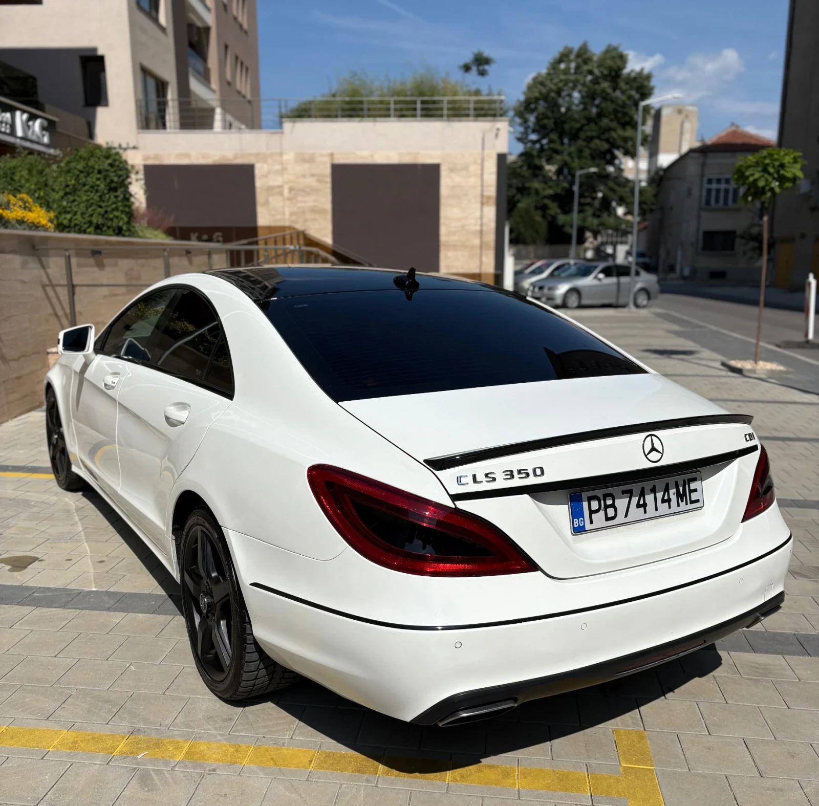 Mercedes-Benz CLS 350 ParkAssist* Амбиентно* Подгрев* Камера* HighBeamAs - изображение 4