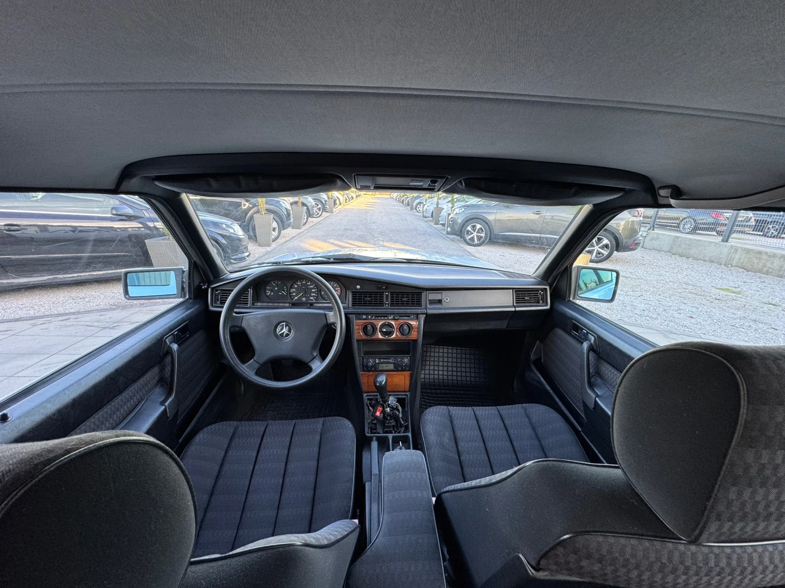 Mercedes-Benz 190 Италия* Без точка ръжда*  | Mobile.bg — изображение 9