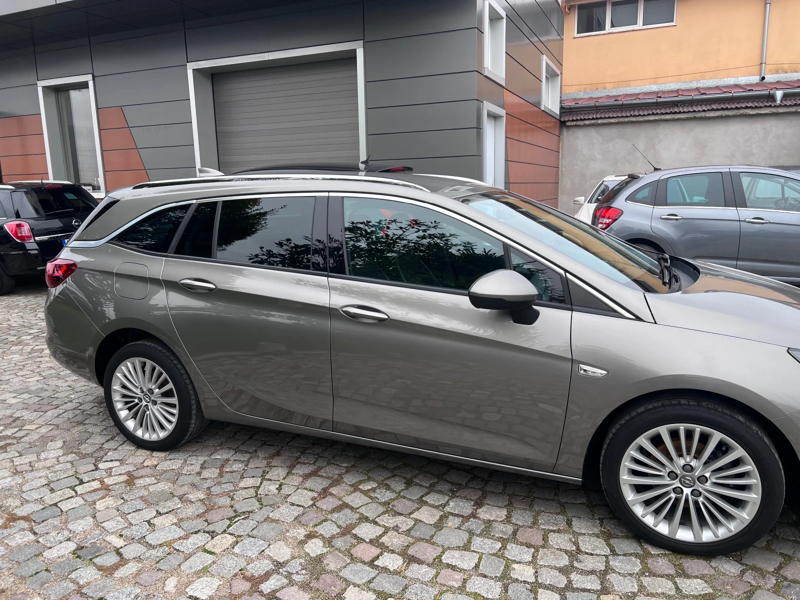 Opel Astra 1.6cdti Innovation  - изображение 4