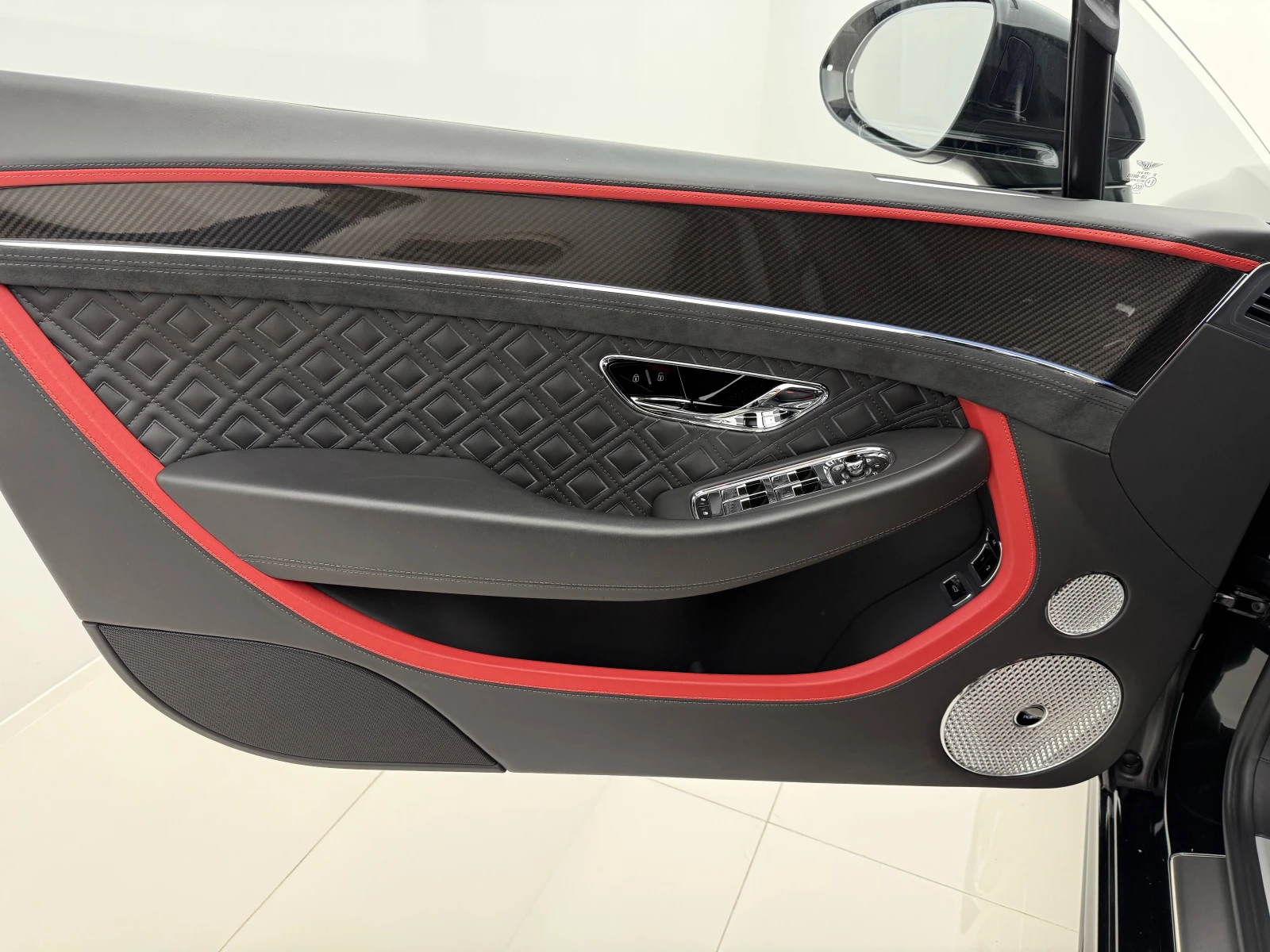 Bentley Continental gt /CERAMIC/CARBON/NAIM/ - изображение 8
