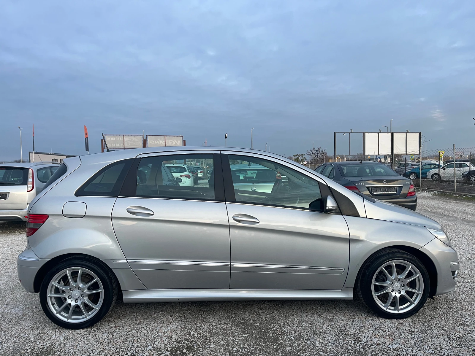 Mercedes-Benz B 200 2.0D, 140ck, АВТОМАТИК, ЛИЗИНГ - изображение 7