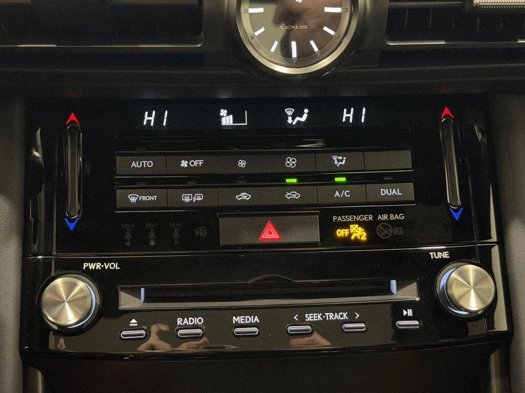 Lexus IS 350  F SPORT 2 CARFAX АВТО КРЕДИТ  - изображение 10