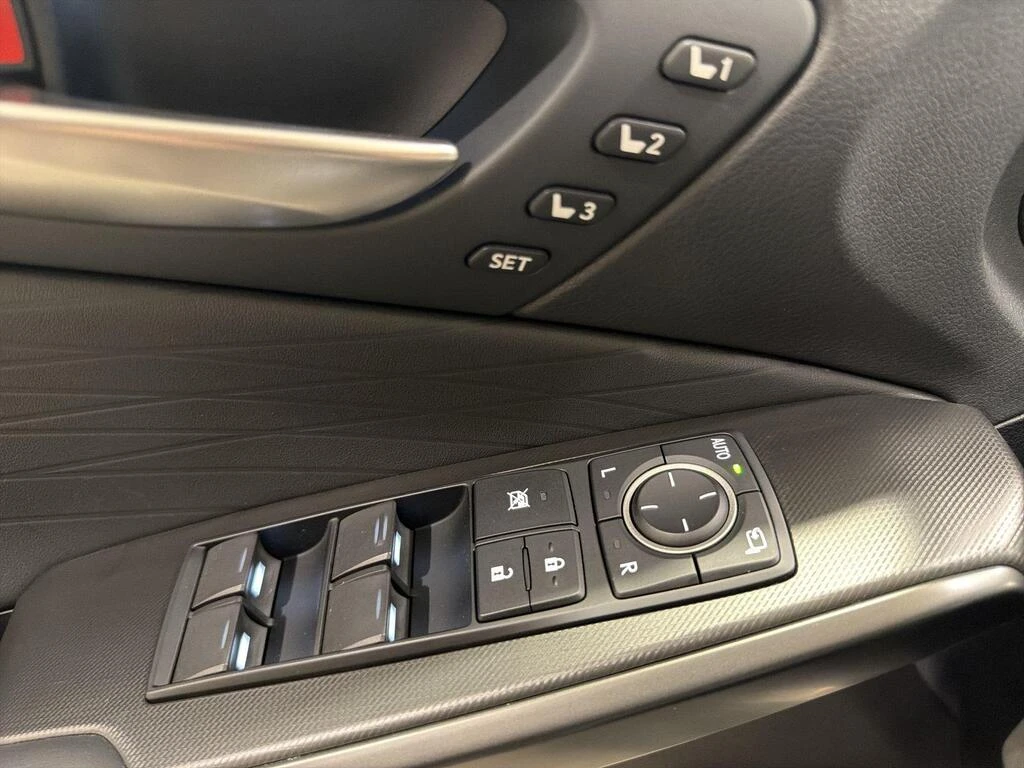 Lexus IS 350  F SPORT 2  � ����������� & ���� ������ | Mobile.bg � ����������� 12