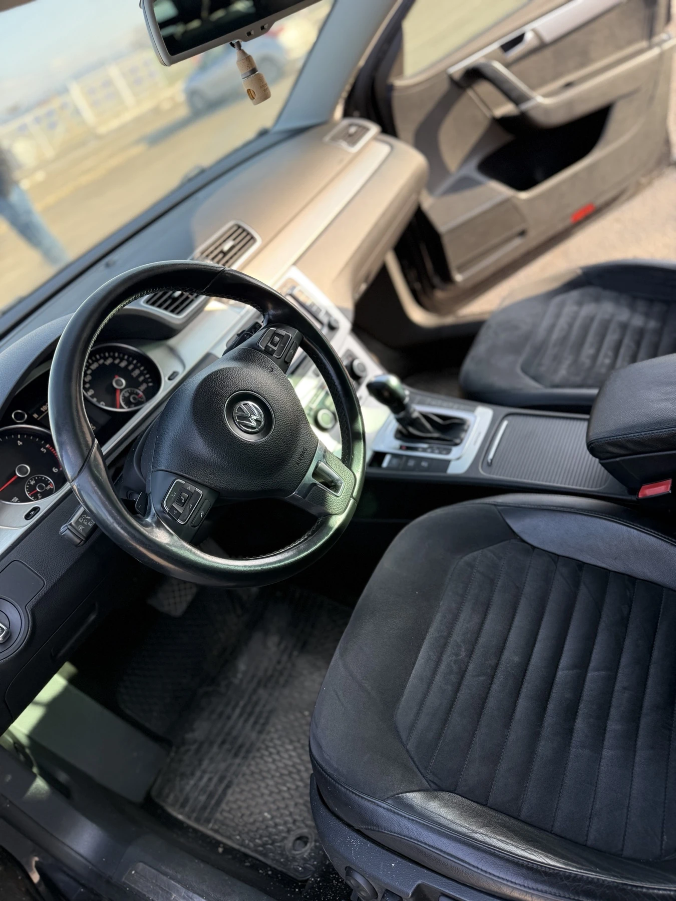 VW Passat 2, 0tdi DSG 4motion - изображение 4