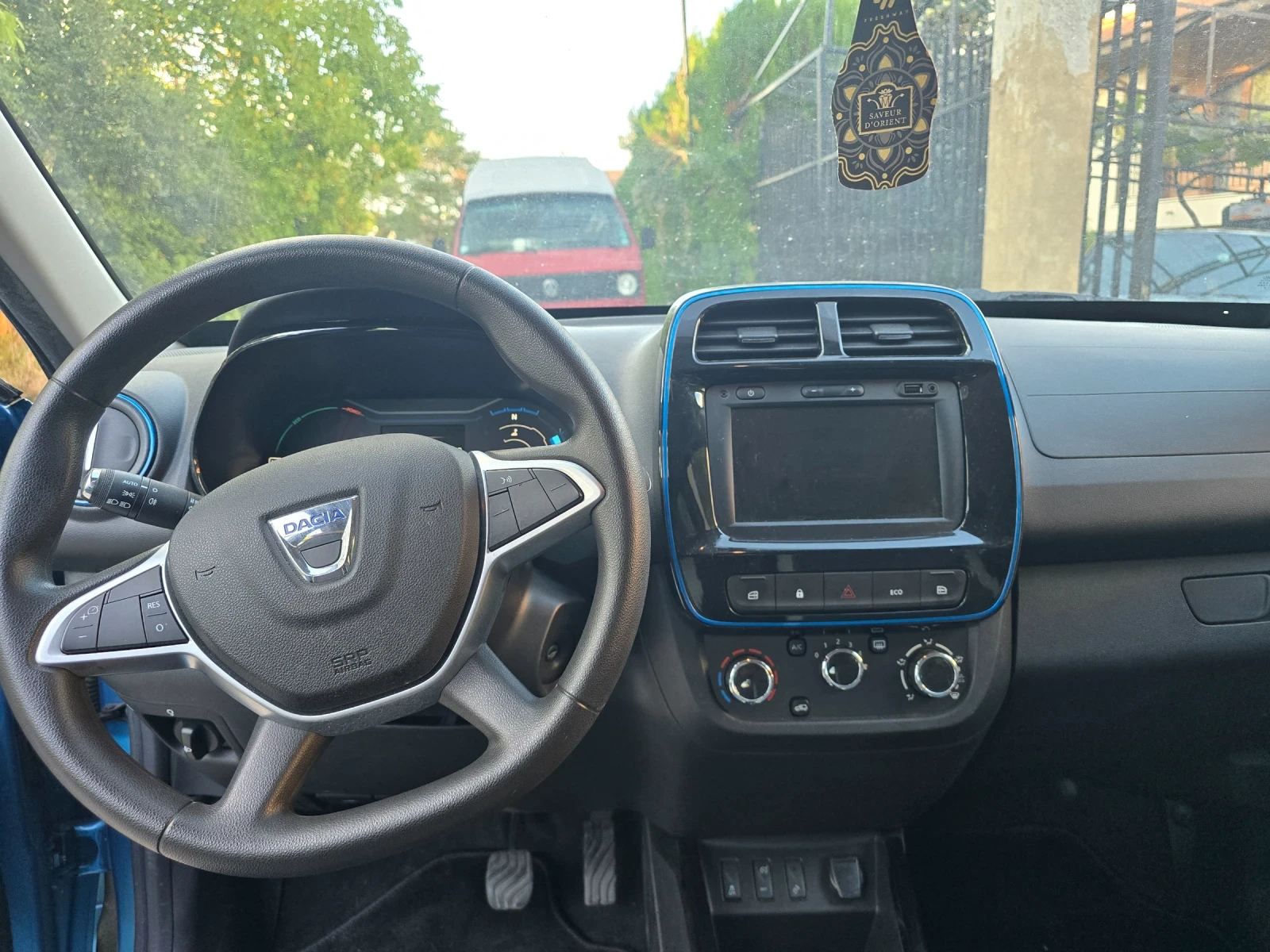 Dacia Spring CCS/NAVI/ГАРАНЦИЯ/БАРТЕР!, снимка 9 - Автомобили и джипове - 53660324